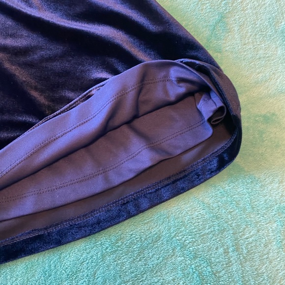 Navy Blue Long Sleeve Velvet like Dress - Picture 6 of 14